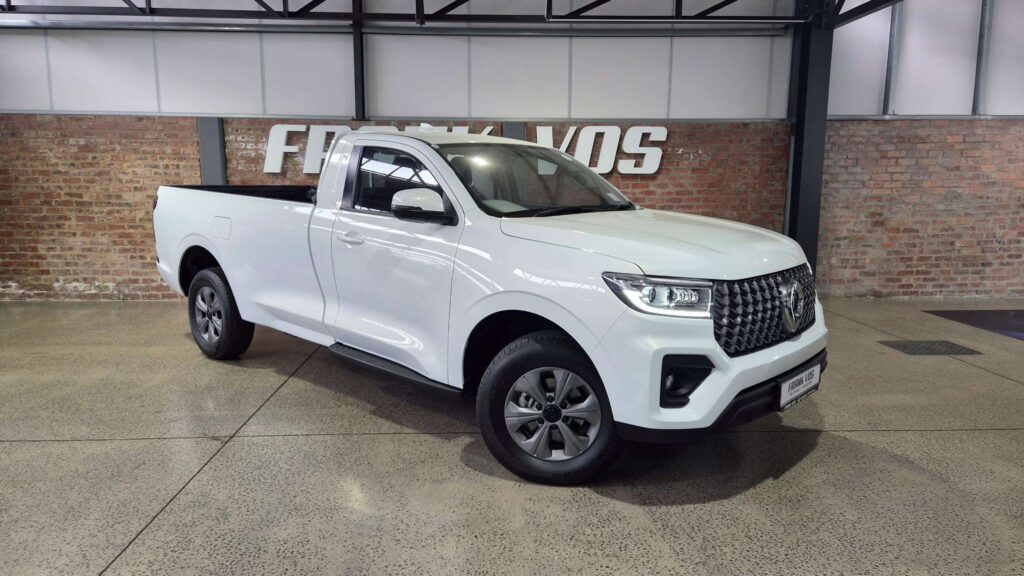 2026 GWM P-SERIES P300 S-CAB 2.0TD SX 4X2 6-speed Manual